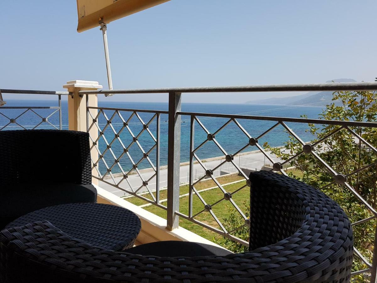 Villa Serafeim Kymi Luaran gambar