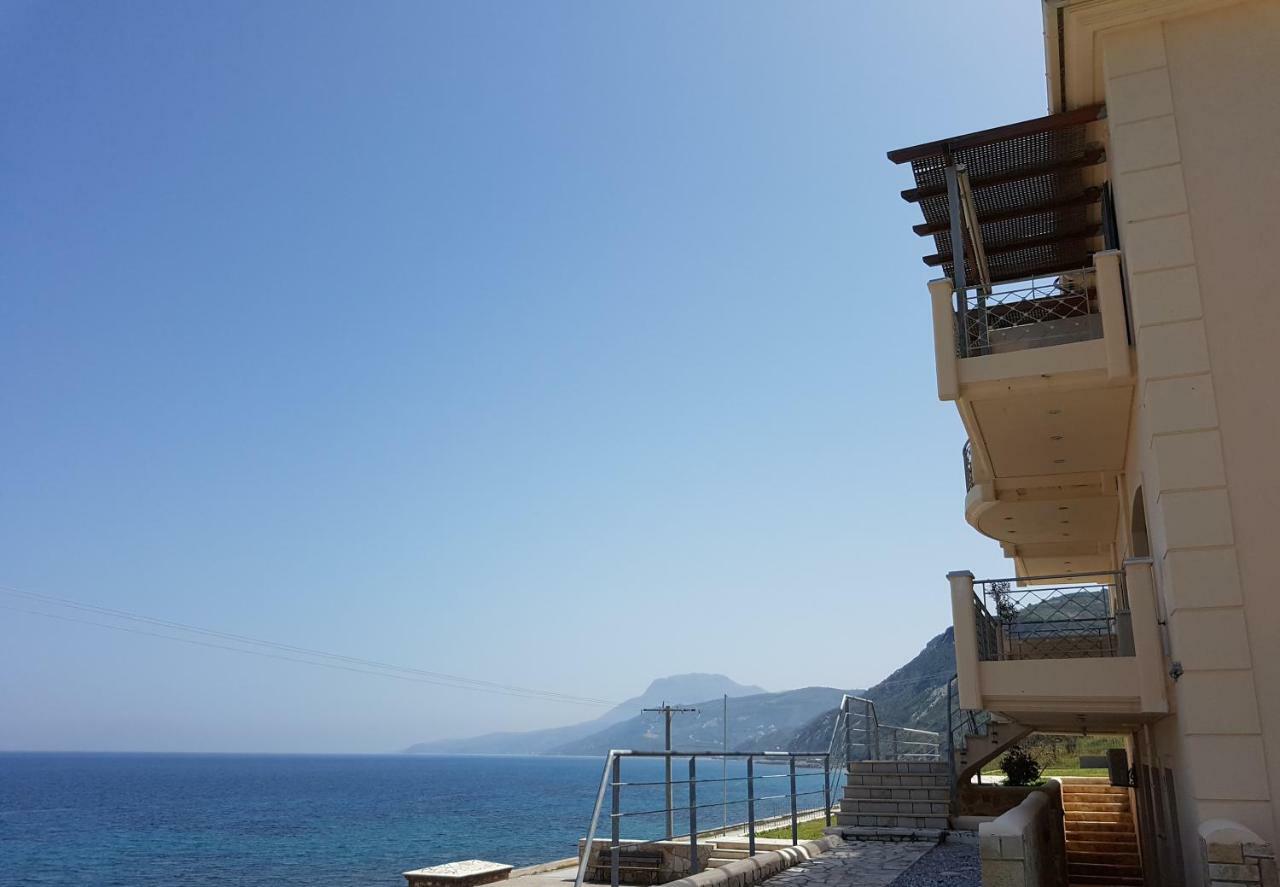 Villa Serafeim Kymi Luaran gambar